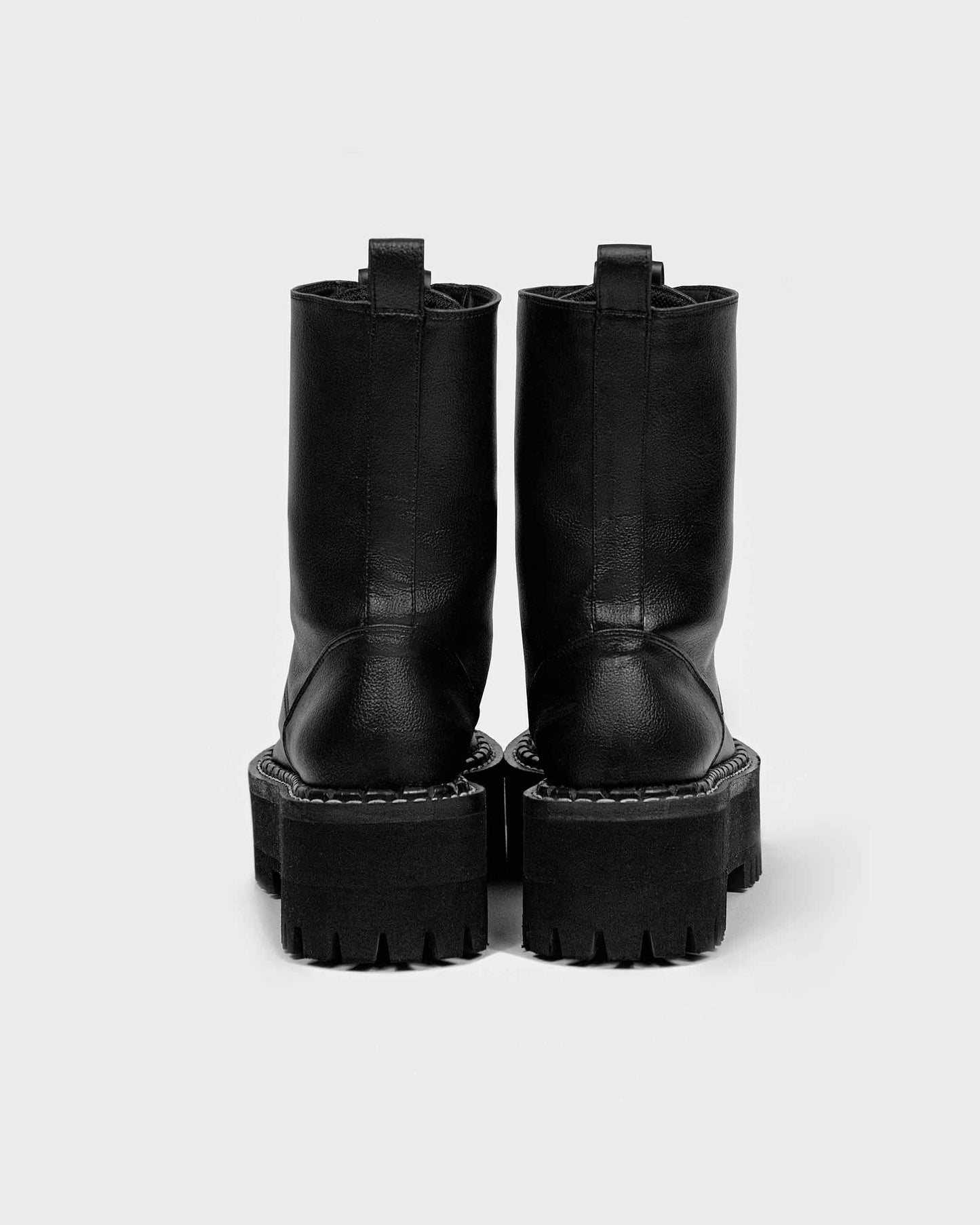 Worker Monster Black Vegea grape leather boots